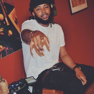 Meet your Posher, Quincy